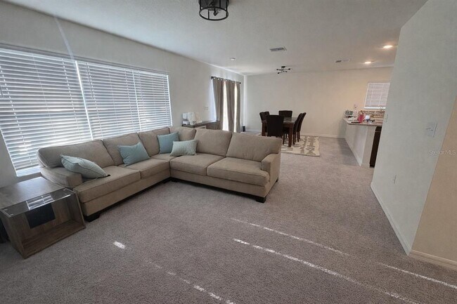 8328 Wilder Pnes Ave in Lakeland, FL - Building Photo - Building Photo