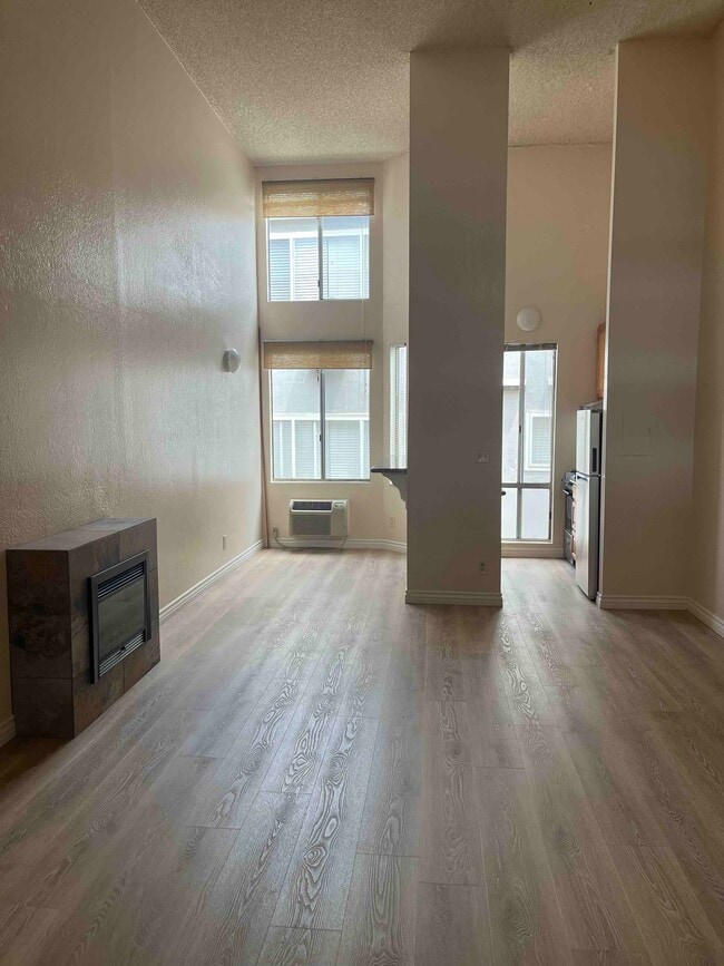 616 Veteran Ave