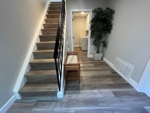 817 S Vulcan Ave in Encinitas, CA - Building Photo - Building Photo