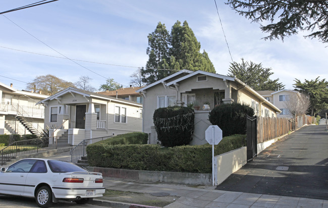 3720-3726 Maybelle Ave in Oakland, CA - Building Photo - Building Photo