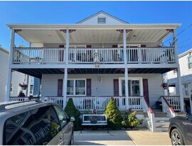 112 11th St N, Unit 1 in Brigantine, NJ - Building Photo