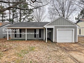 5733 Woodbourne Ct in Memphis, TN - Building Photo