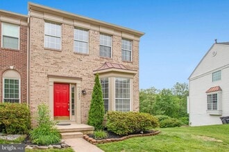 11823 Limoux Pl in Woodbridge, VA - Building Photo - Building Photo