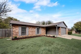6501 Wakefield Rd in North Richland Hills, TX - Building Photo - Building Photo