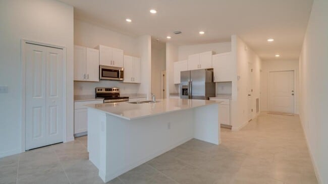 17259 Monte Isola Wy in North Fort Myers, FL - Building Photo - Building Photo