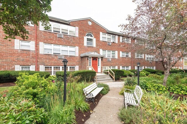 7 Cass St, Unit 6 in Boston, MA - Foto de edificio - Building Photo