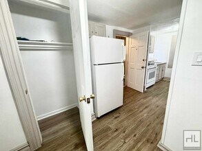 HIGHLAWN AVENUE in Brooklyn, NY - Building Photo - Building Photo