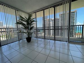 2049 S Ocean Dr, Unit # 1510 in Hallandale Beach, FL - Building Photo - Building Photo