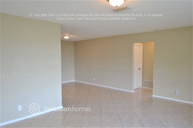 1141 N 66 Terrace in Hollywood, FL - Foto de edificio - Building Photo