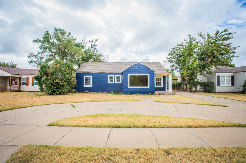 2409 30th St in Lubbock, TX - Building Photo