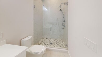 28 Highgate St, Unit 202 in Boston, MA - Building Photo - Building Photo
