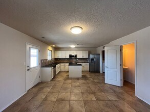 573 Creekside Ave SW in Los Lunas, NM - Building Photo - Building Photo