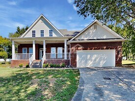 1213 Travelers Pl in Hermitage, TN - Building Photo