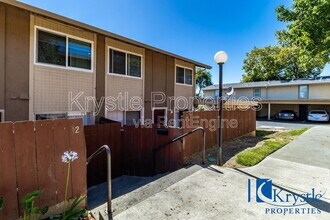 424 Corcoran Ave in Vallejo, CA - Building Photo - Building Photo