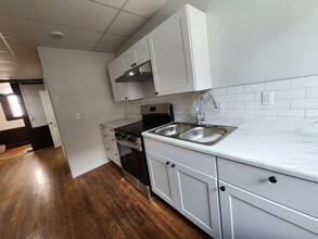 10 Langdon St, Unit 202 in Montpelier, VT - Building Photo - Building Photo