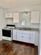 2047 20th St SW in Akron, OH - Building Photo - Building Photo