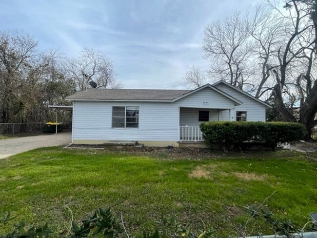 property at 4401 Bellmead Dr
