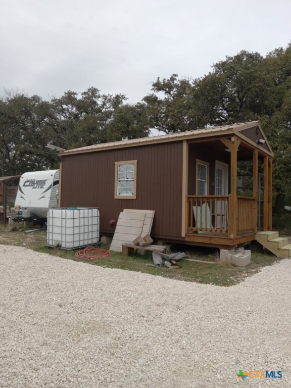 214 Clark St E in Canyon Lake, TX - Building Photo - Building Photo