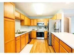 5724 4th St NE in Fridley, MN - Building Photo - Building Photo