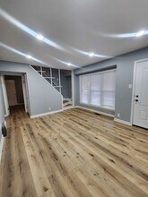 106 163rd St in Calumet City, IL - Foto de edificio - Building Photo