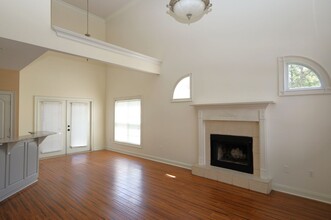 4470 Plantation Crest Rd in Valdosta, GA - Building Photo - Building Photo