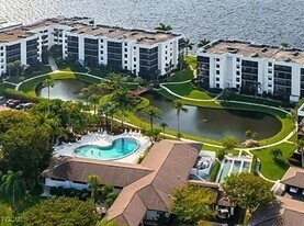 3460 N Key Dr in Ft. Myers, FL - Building Photo