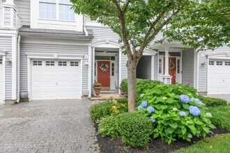 6 Skimmer Ln in Port Monmouth, NJ - Building Photo - Building Photo
