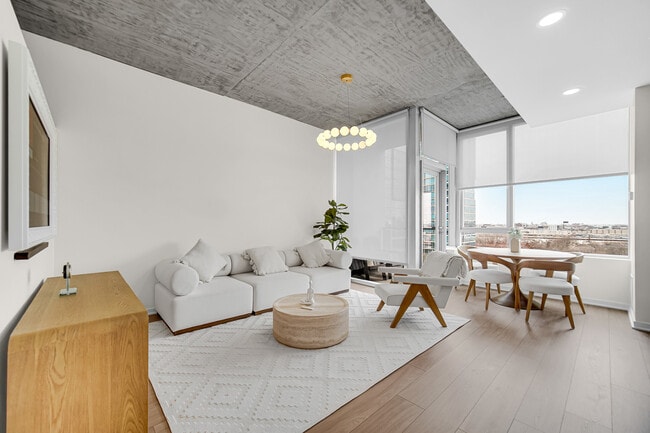 1345 S Wabash Ave in Chicago, IL - Foto de edificio - Building Photo