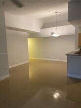 2496 Centergate Dr in Miramar, FL - Building Photo - Building Photo