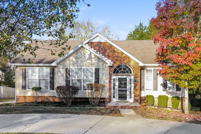 property at 1126 Poplar Hollow Dr