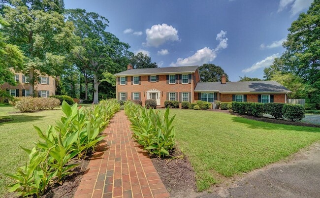 4300 Alfriends Trail in Virginia Beach, VA - Building Photo - Building Photo