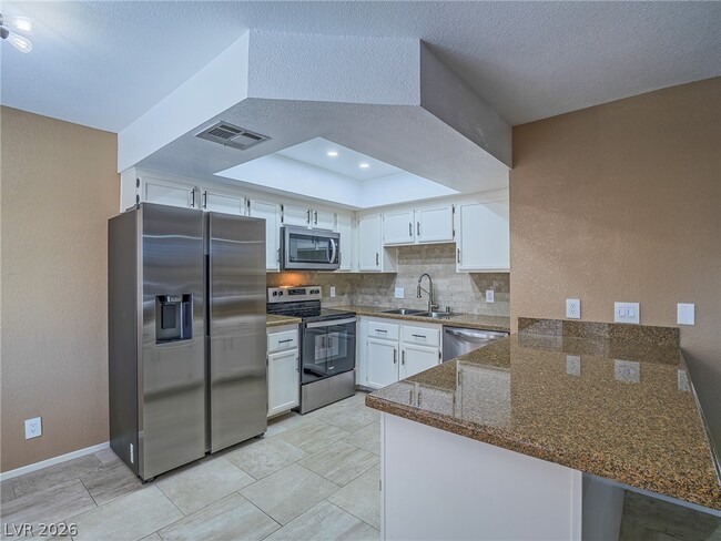 property at 912 Boulder Springs Dr