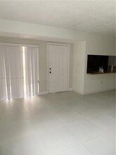 13894 SW 65th Terrace in Miami, FL - Building Photo - Building Photo