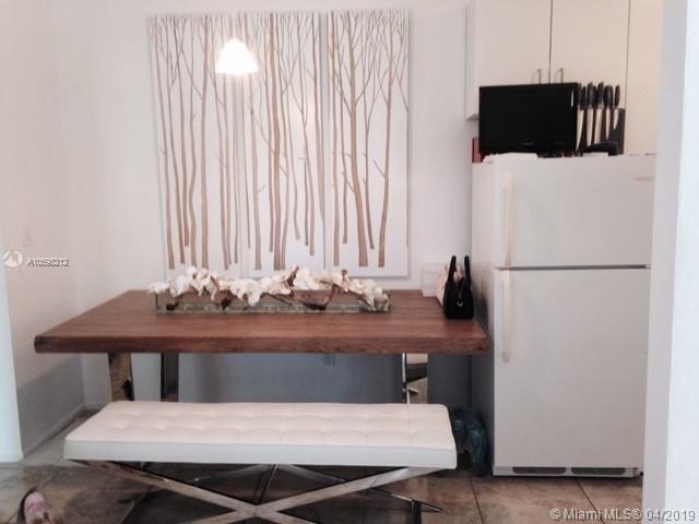 1585 NE 125th St-Unit -5 in North Miami, FL - Building Photo