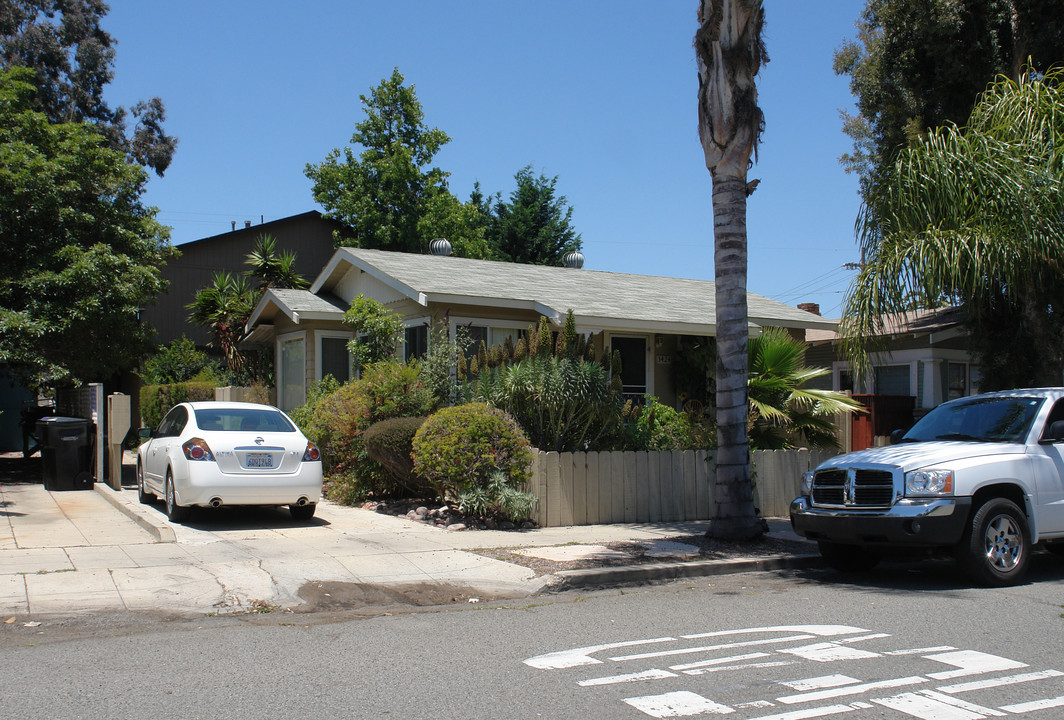 3424 Grim Ave in San Diego, CA - Foto de edificio