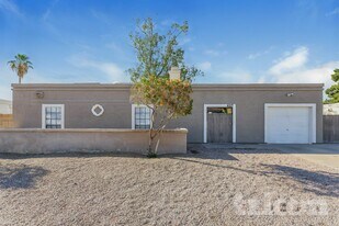 4157 W Michigan Ave in Glendale, AZ - Building Photo