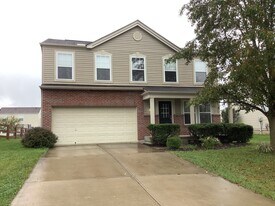 10236 Meadow Glen Dr in Independence, KY - Building Photo