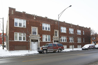 7601 S Peoria St in Chicago, IL - Foto de edificio - Building Photo