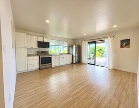 74-5054 Kealapua St, Unit Downstairs 3BR in Kailua Kona, HI - Foto de edificio - Building Photo
