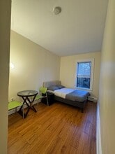 281 Grove St, Unit 1 in Jersey City, NJ - Building Photo - Building Photo