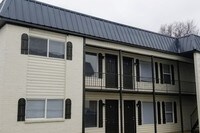 The Pointe on Third Apartamentos