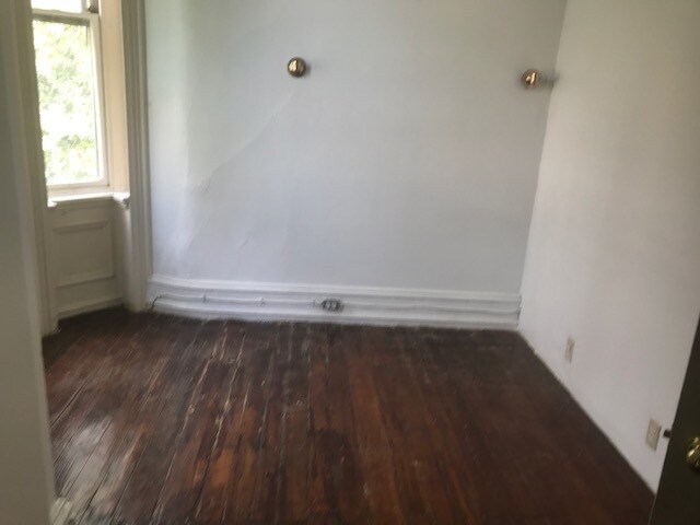 3418 Race St in Philadelphia, PA - Building Photo