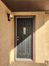 412 W University Dr in Portales, NM - Building Photo - Building Photo