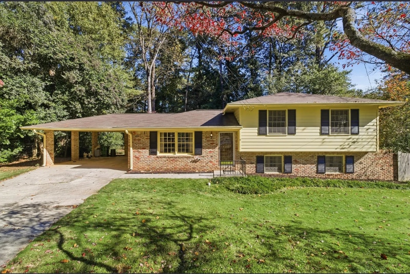 2931 Cherokee Ct in Doraville, GA - Building Photo