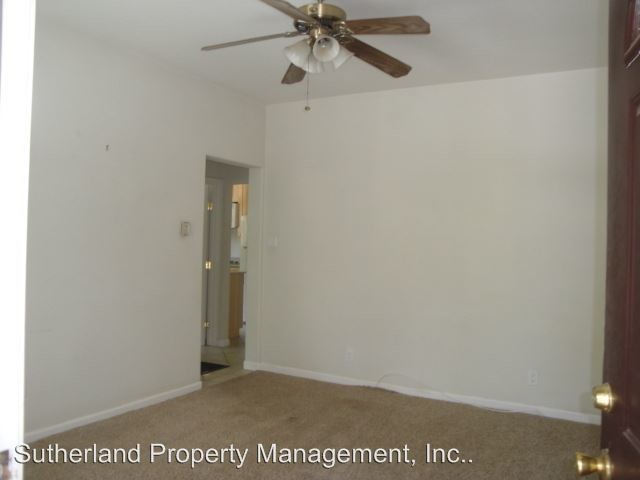 326 Chamberlain Ave-Unit -Unit A/B in Auburn, CA - Building Photo - Building Photo