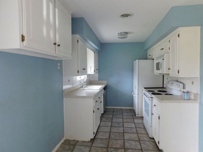 1213 M Terrace in Barling, AR - Building Photo - Building Photo