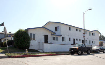 11801-11809 S Figueroa St in Los Angeles, CA - Building Photo - Building Photo