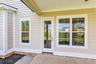 565 River Oaks Ln in Evans, GA - Building Photo - Building Photo