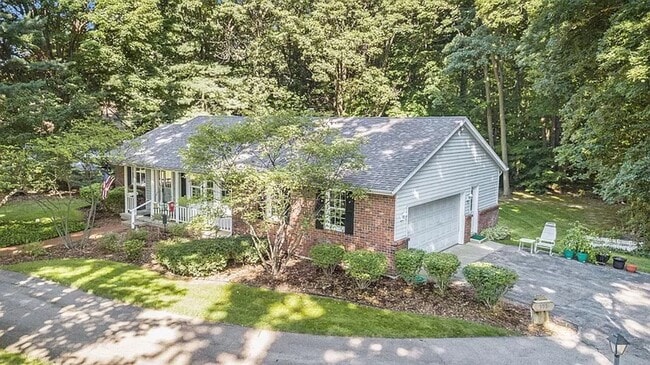 995 Windrow St SE in Grand Rapids, MI - Building Photo - Building Photo