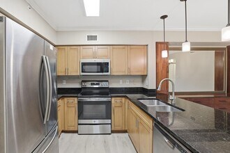 6559 Emerald Dunes Dr, Unit 308 in West Palm Beach, FL - Building Photo - Building Photo